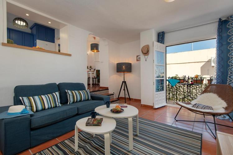 Beautiful Spanish Apartment In Торремолинос Экстерьер фото