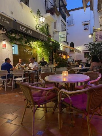 Beautiful Spanish Apartment In Торремолинос Экстерьер фото